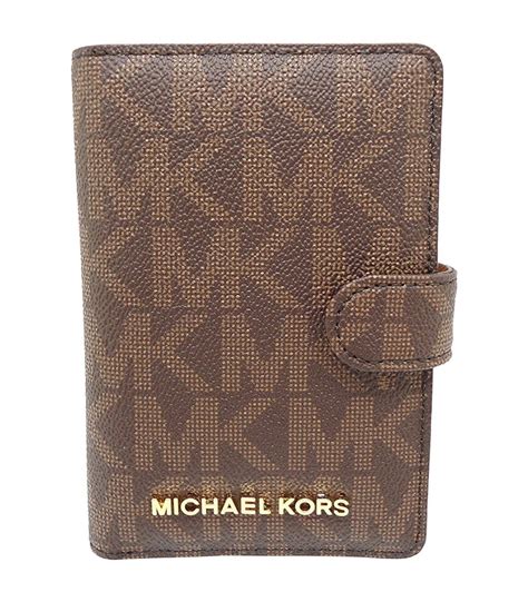 michael kors jet set travel passport wallet|michael kors zippered wallet.